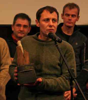 au dela El productor de Au delà des cimes, ganadora absoluta del Festival